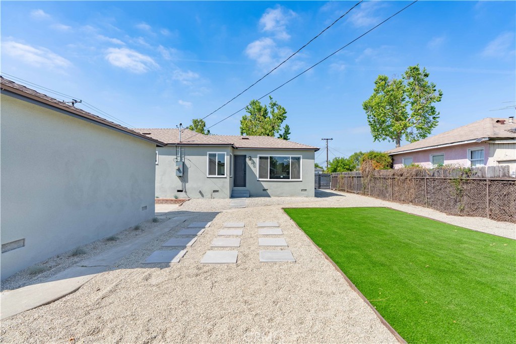 14445 Reis Street