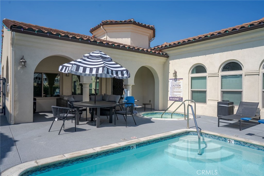 9861 Alburtis Avenue 25