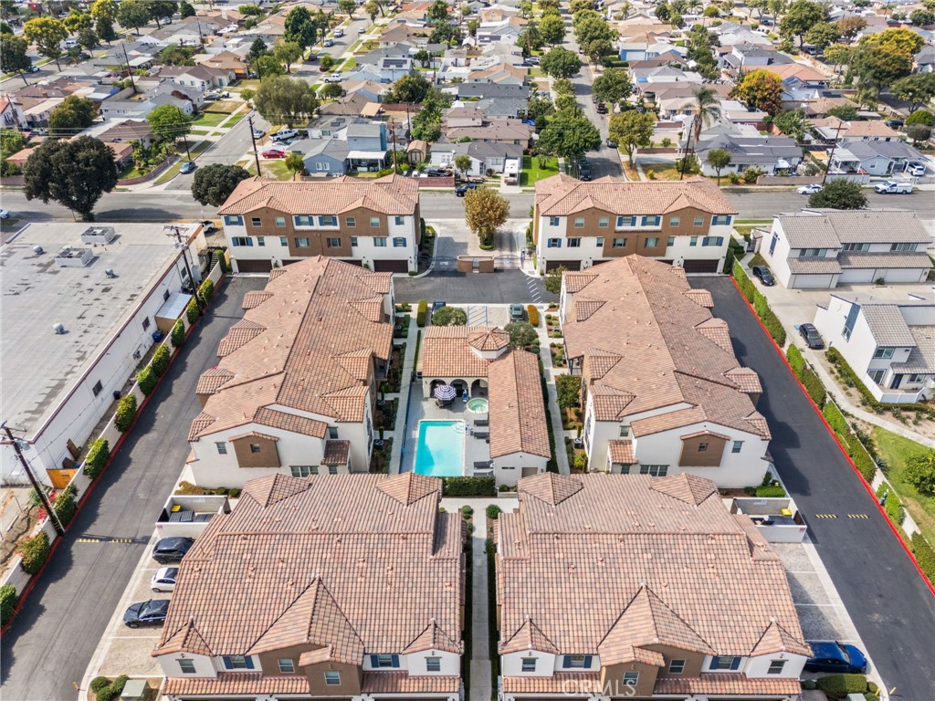 9861 Alburtis Avenue 25