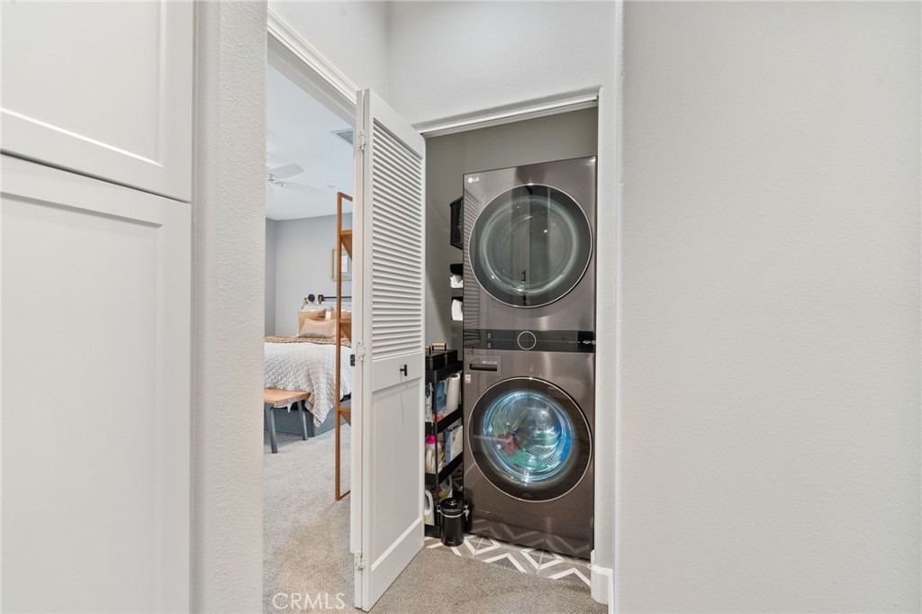 9861 Alburtis Avenue 25