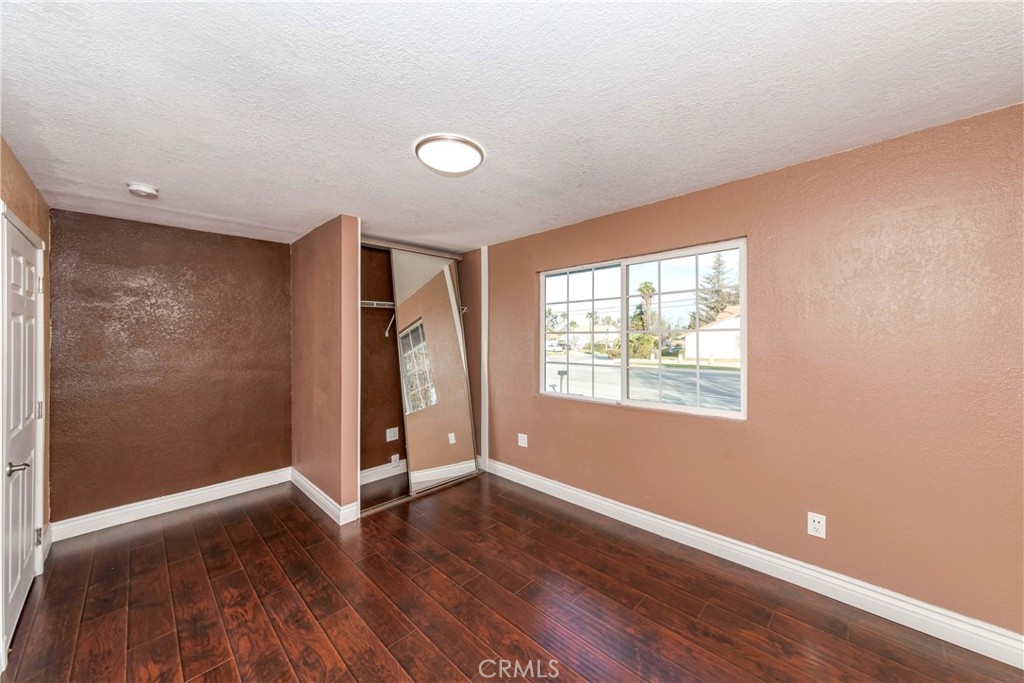 1349 W Cypress Avenue