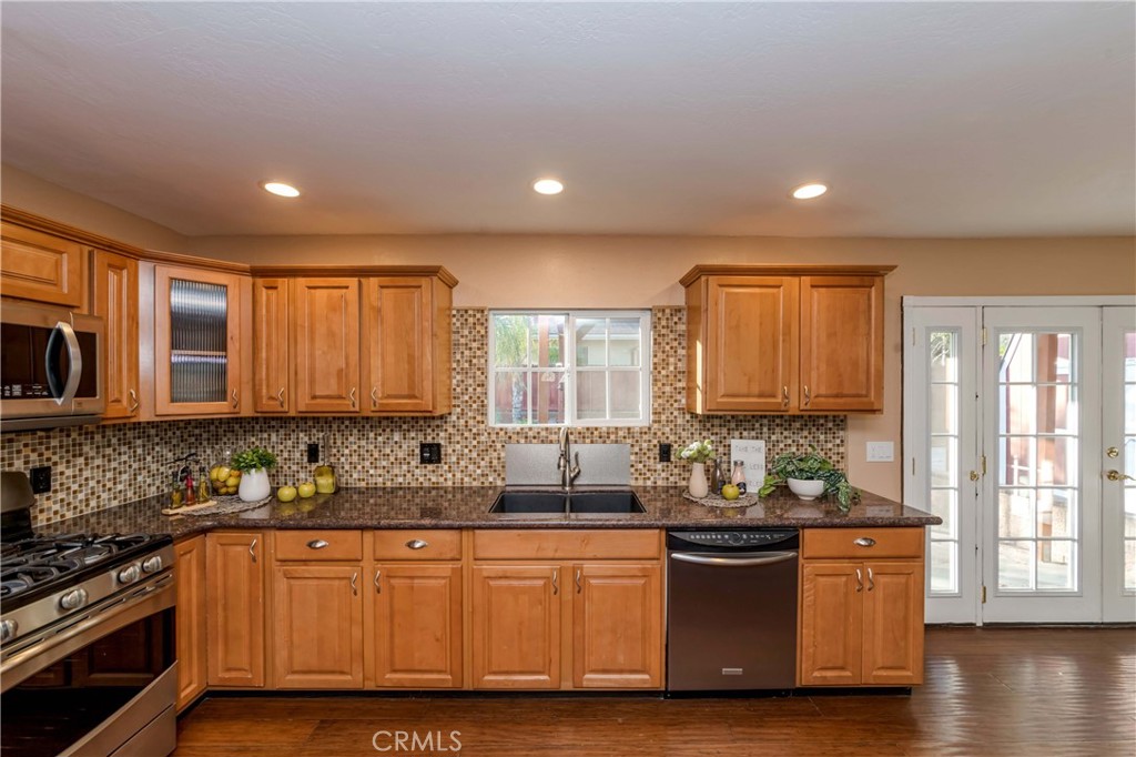 1349 W Cypress Avenue