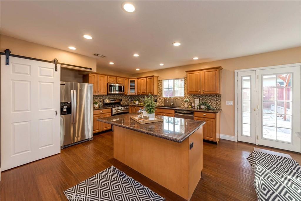 1349 W Cypress Avenue