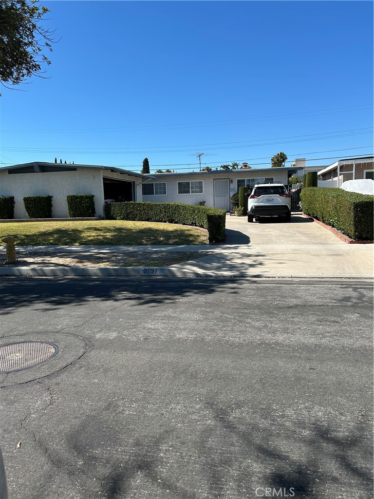 8197 Larch Circle