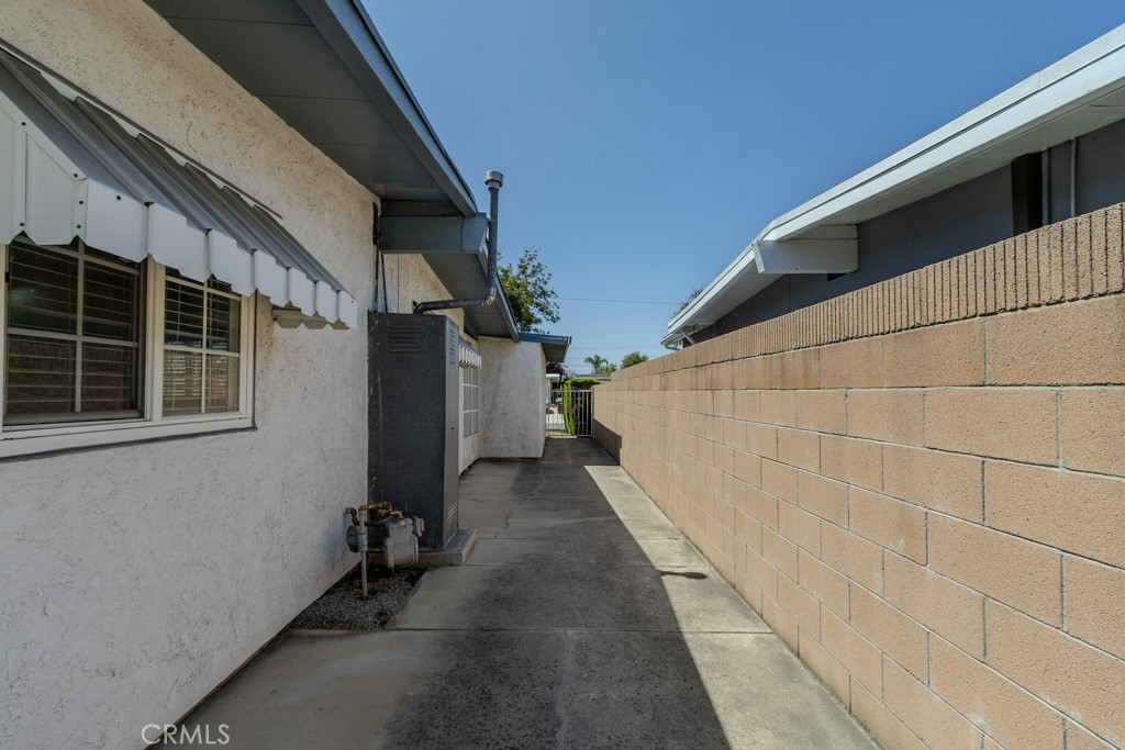 8197 Larch Circle