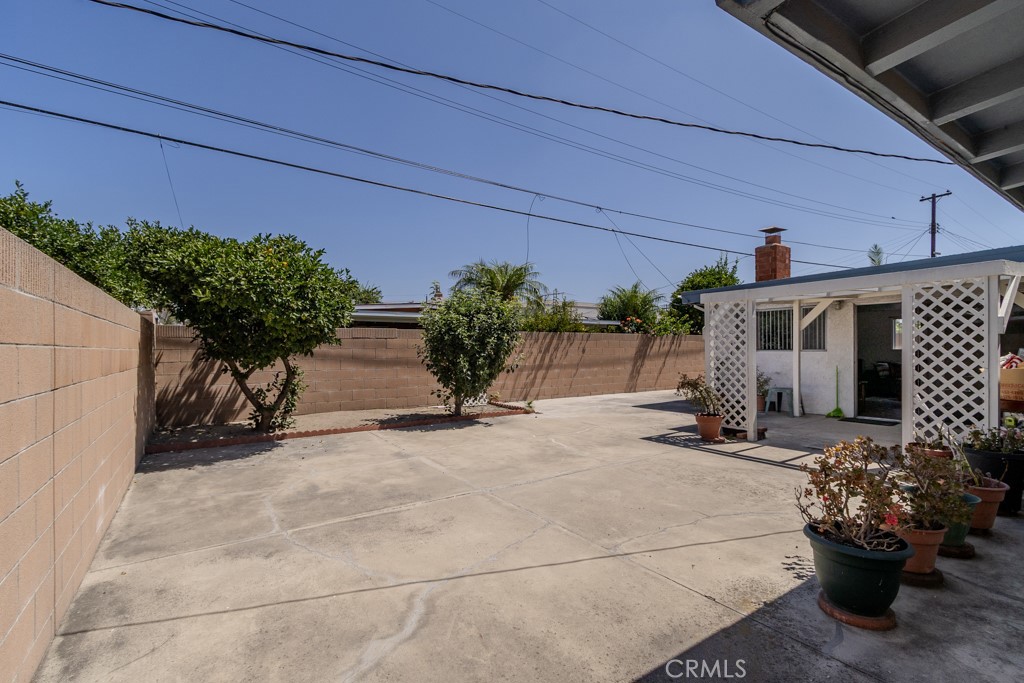 8197 Larch Circle