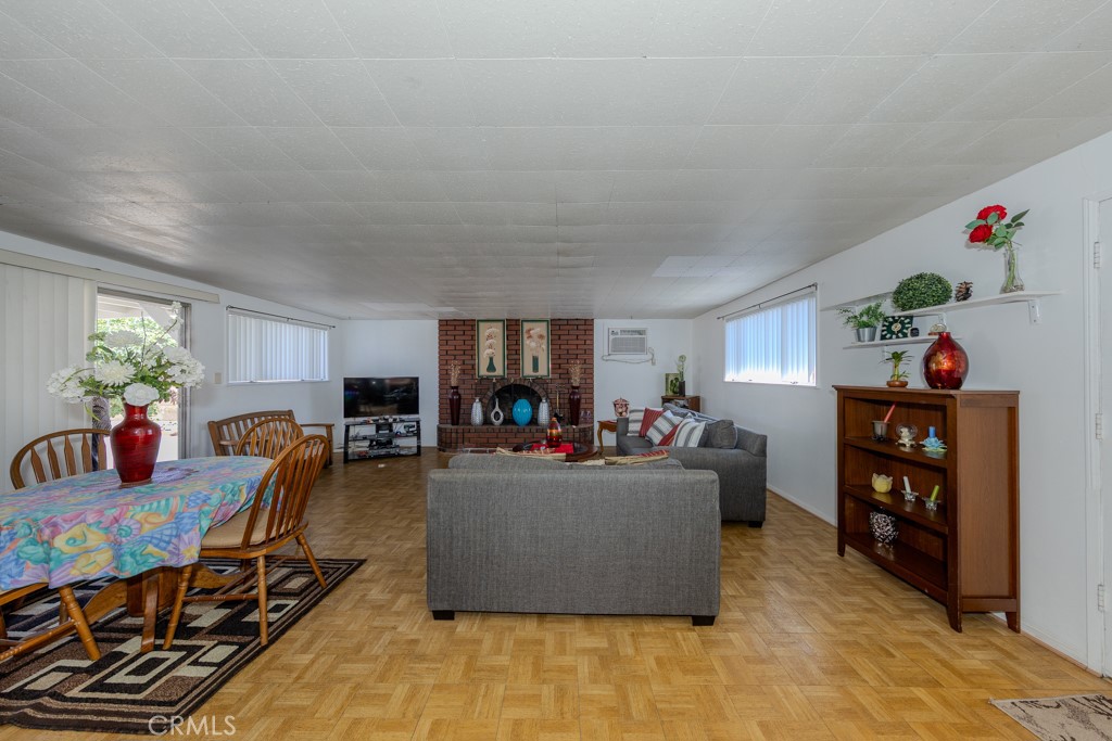 8197 Larch Circle