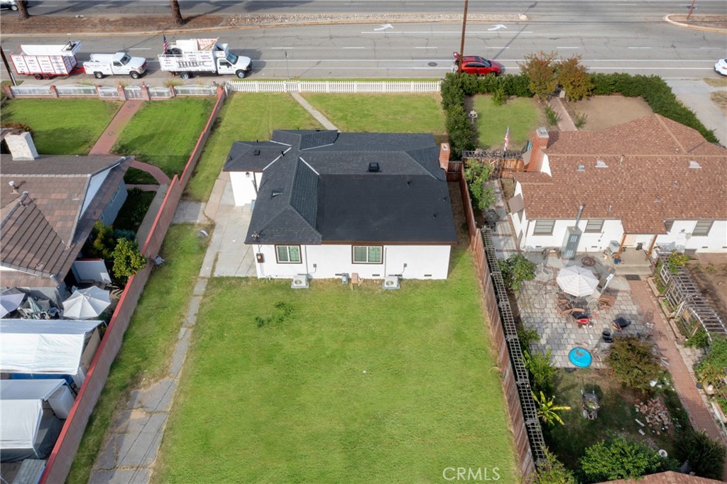 968 W Badillo Street