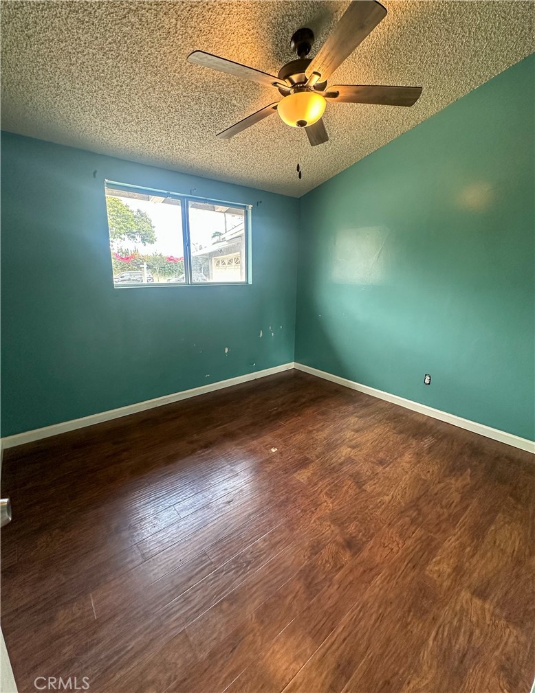 2379 W Coronet