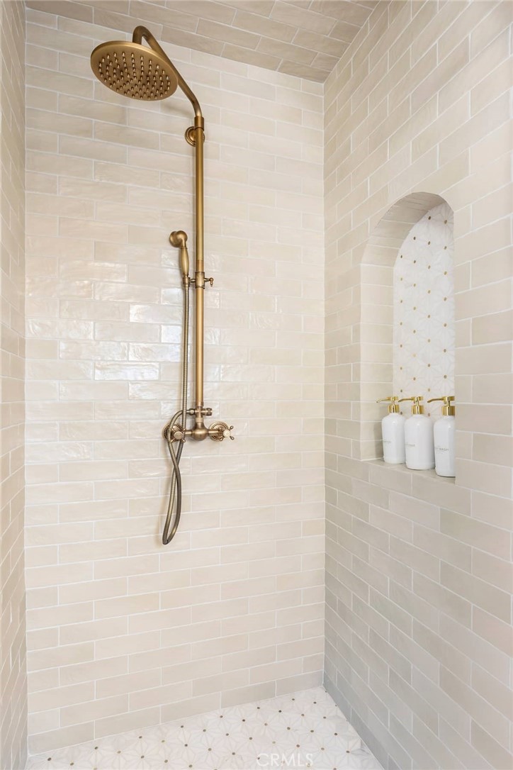 531 S Indiana Street