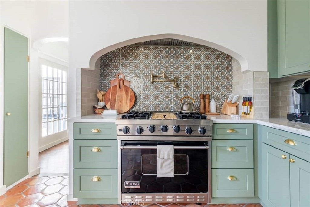 531 S Indiana Street