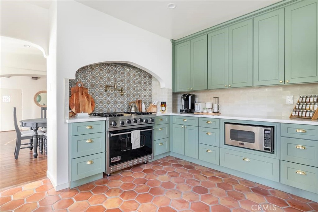 531 S Indiana Street