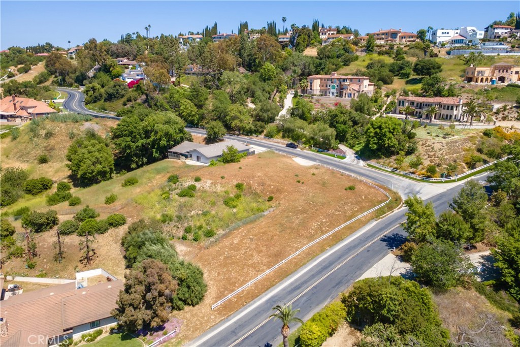 2887 Shadow Canyon Road