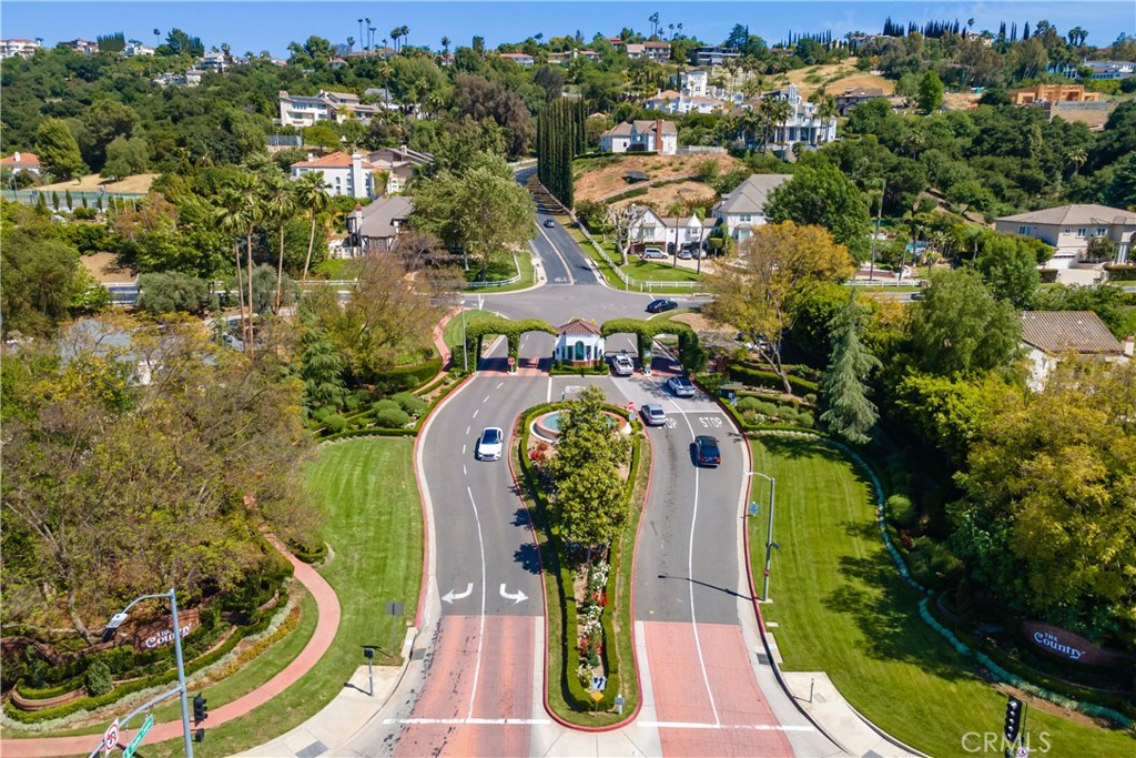 2887 Shadow Canyon Road