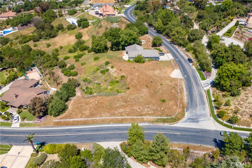 2887 Shadow Canyon Road