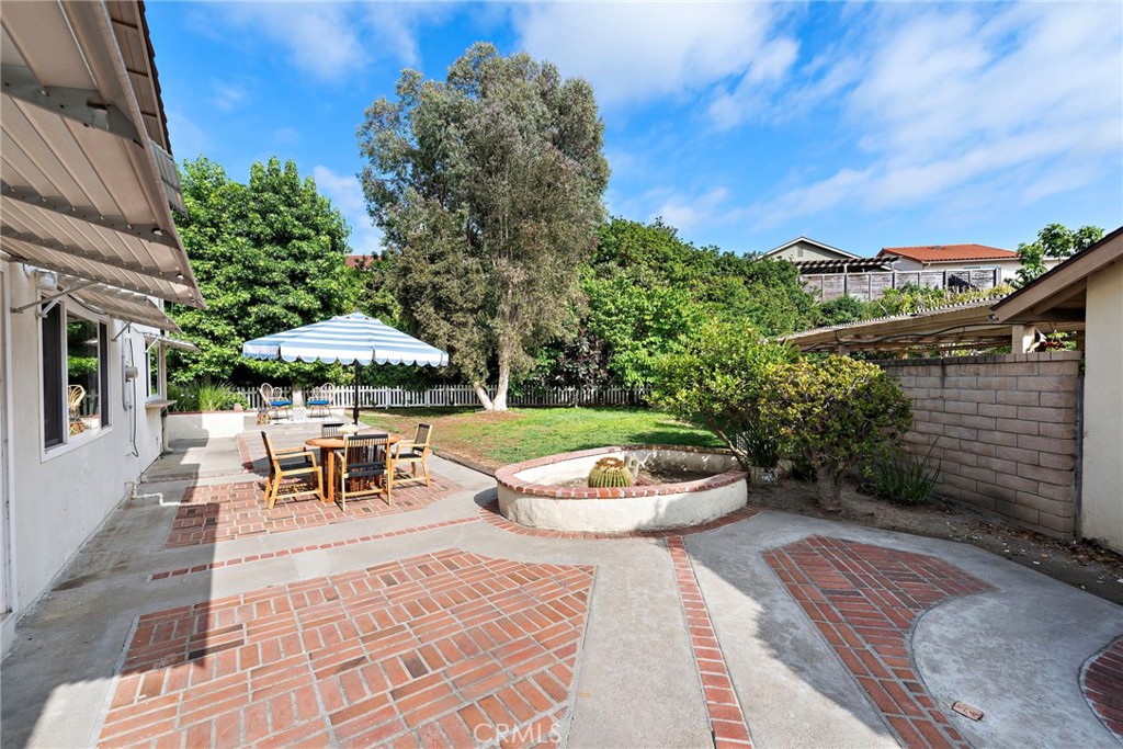 22622 La Quinta Drive