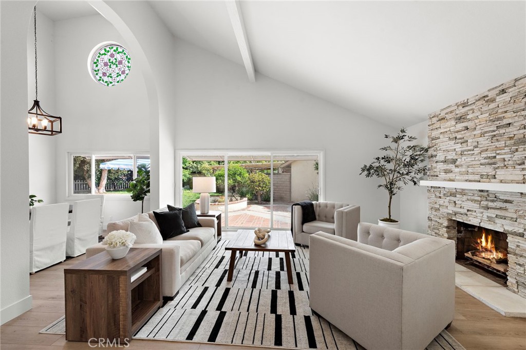22622 La Quinta Drive