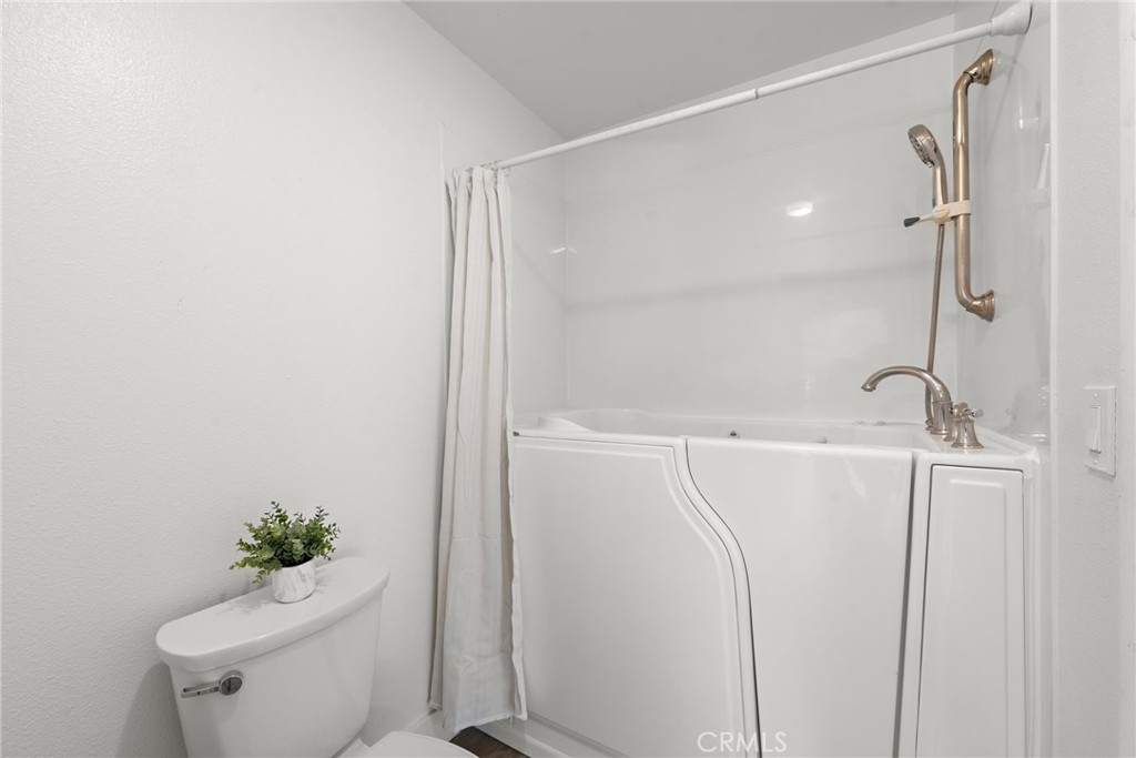22622 La Quinta Drive