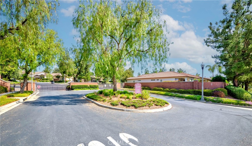 9371 Pioneer Lane