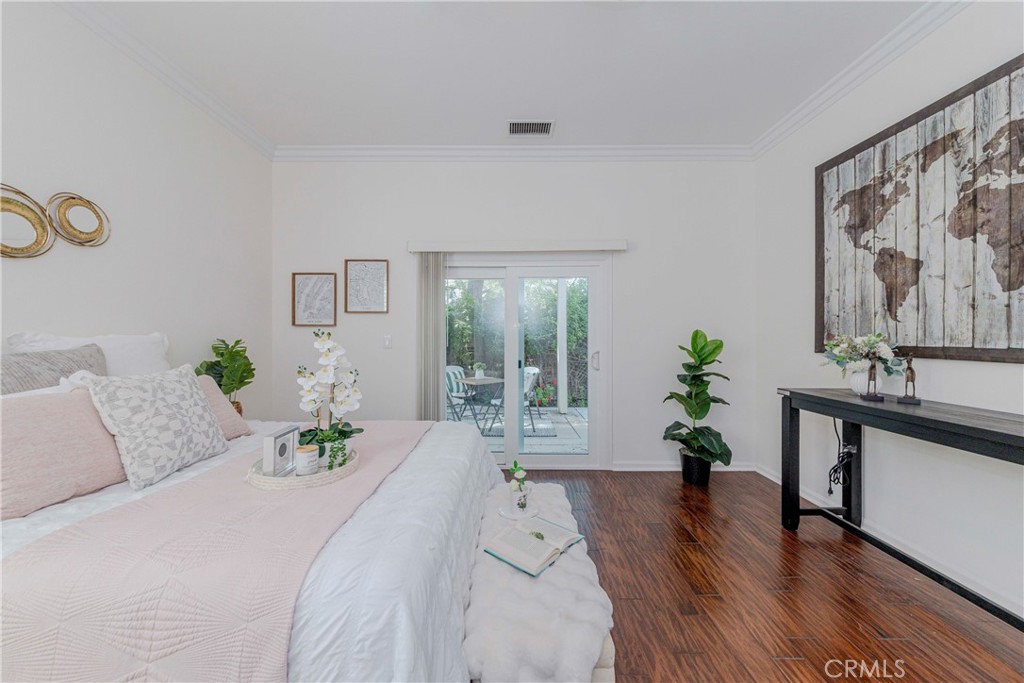 9371 Pioneer Lane