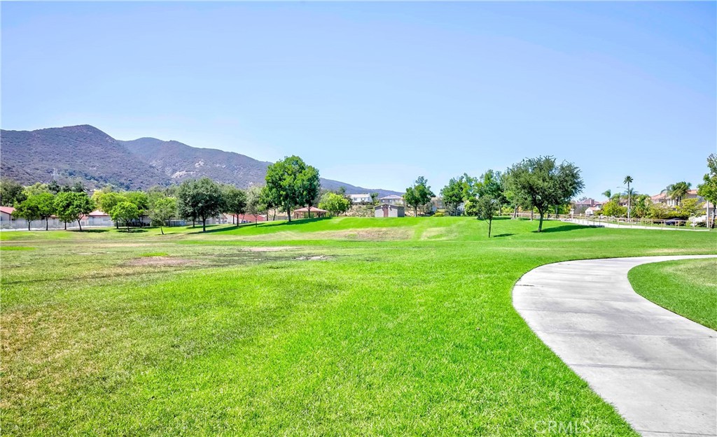 4498 Driving Range Road