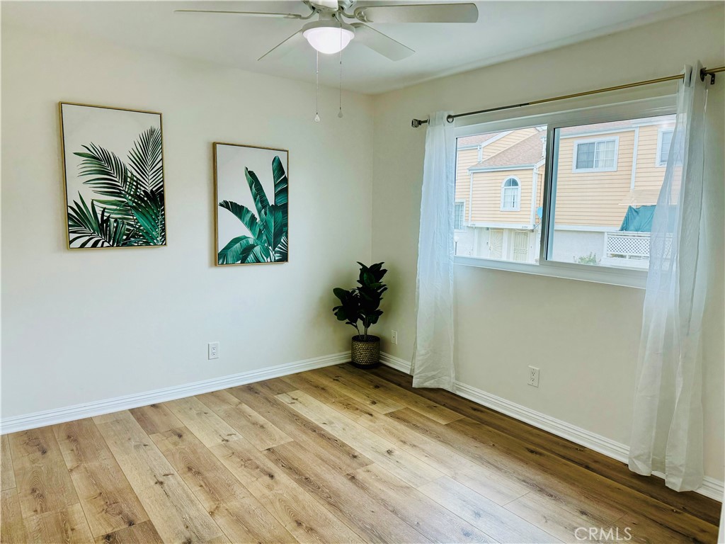 22012 Belshire Avenue 5