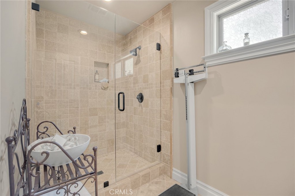 1617 Cedarcrest Drive