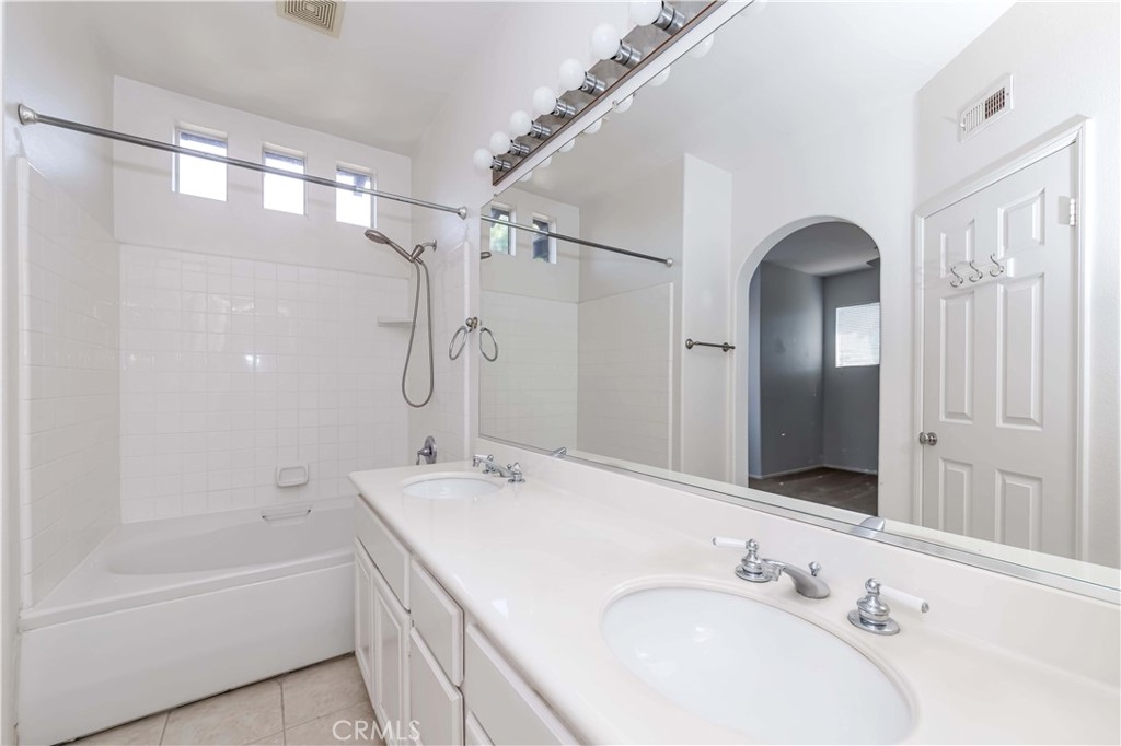 2325 Ternberry Court