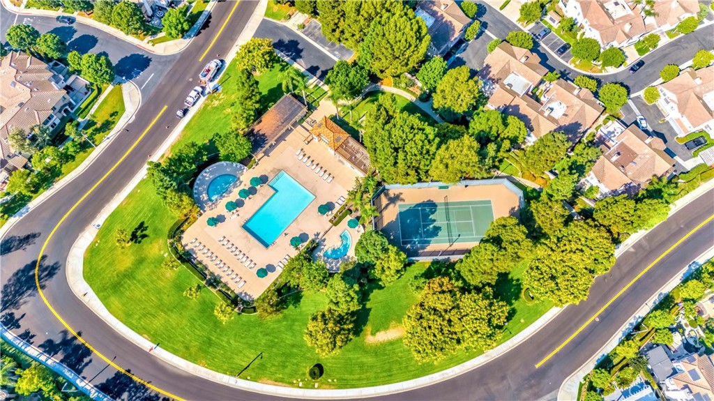 2325 Ternberry Court