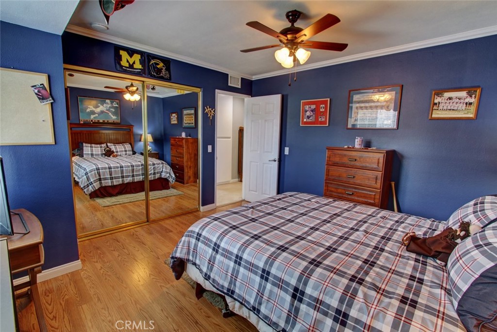 5745 Avenida Antigua