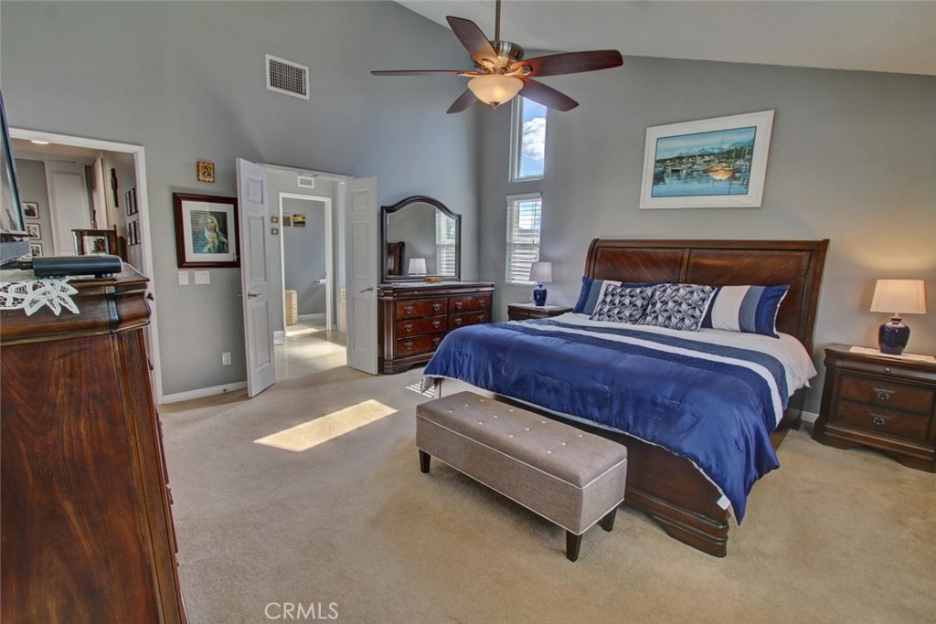 5745 Avenida Antigua