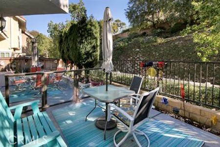 2120 Beechwood Avenue