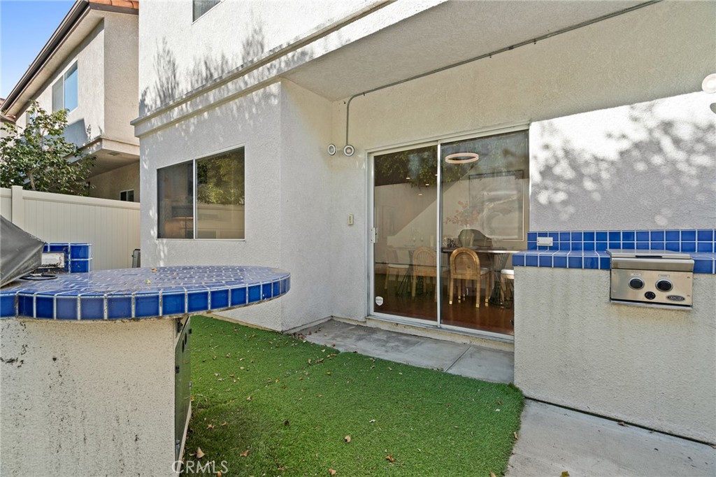 23830 Los Codona Avenue