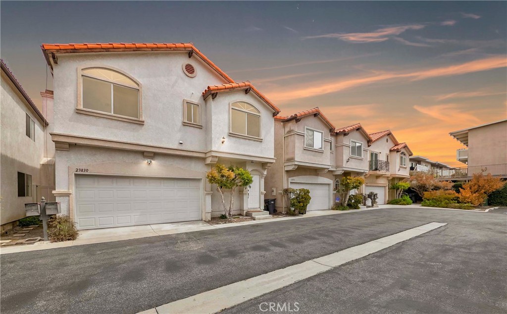 23830 Los Codona Avenue