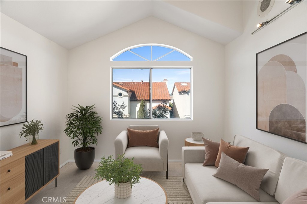 23830 Los Codona Avenue