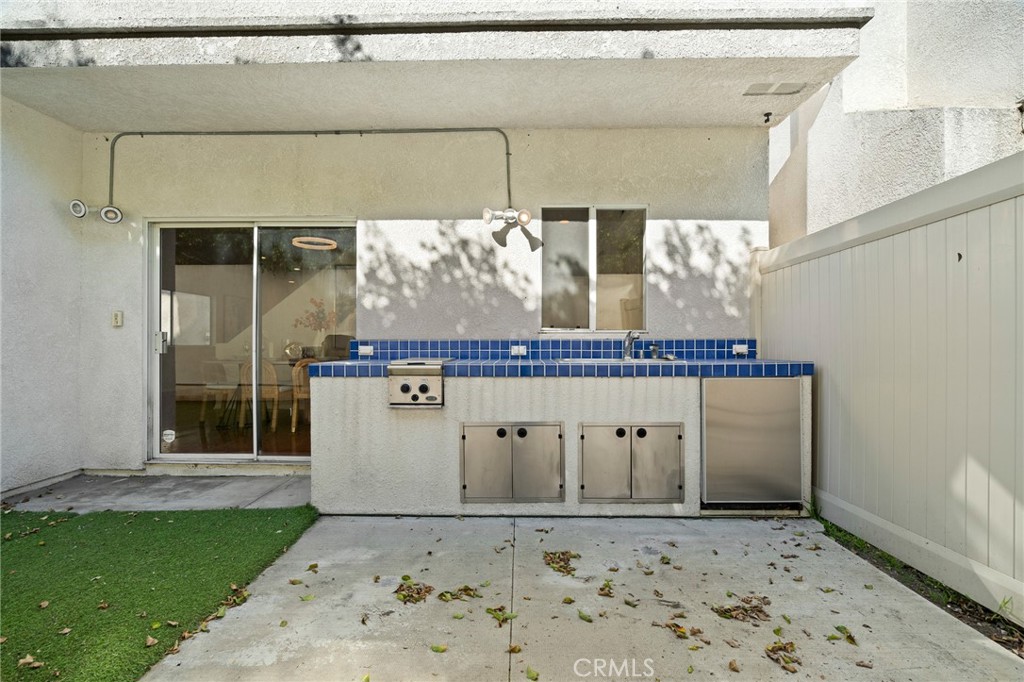 23830 Los Codona Avenue