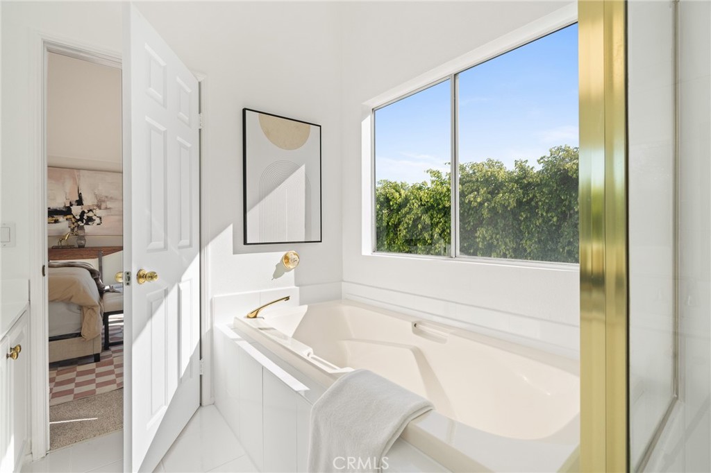 23830 Los Codona Avenue