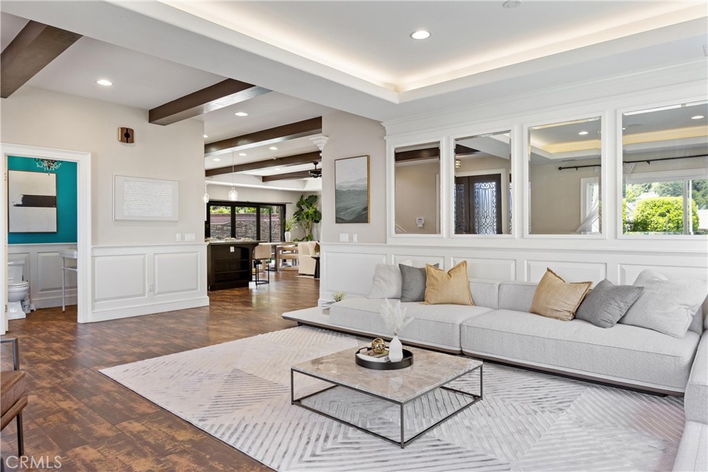 1202 Duke Lane