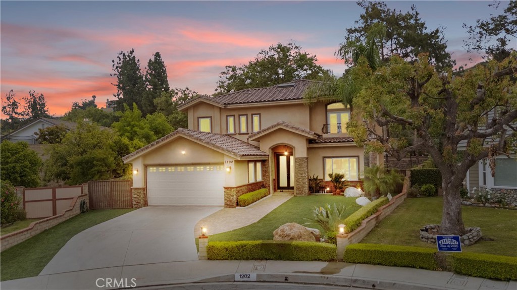 1202 Duke Lane