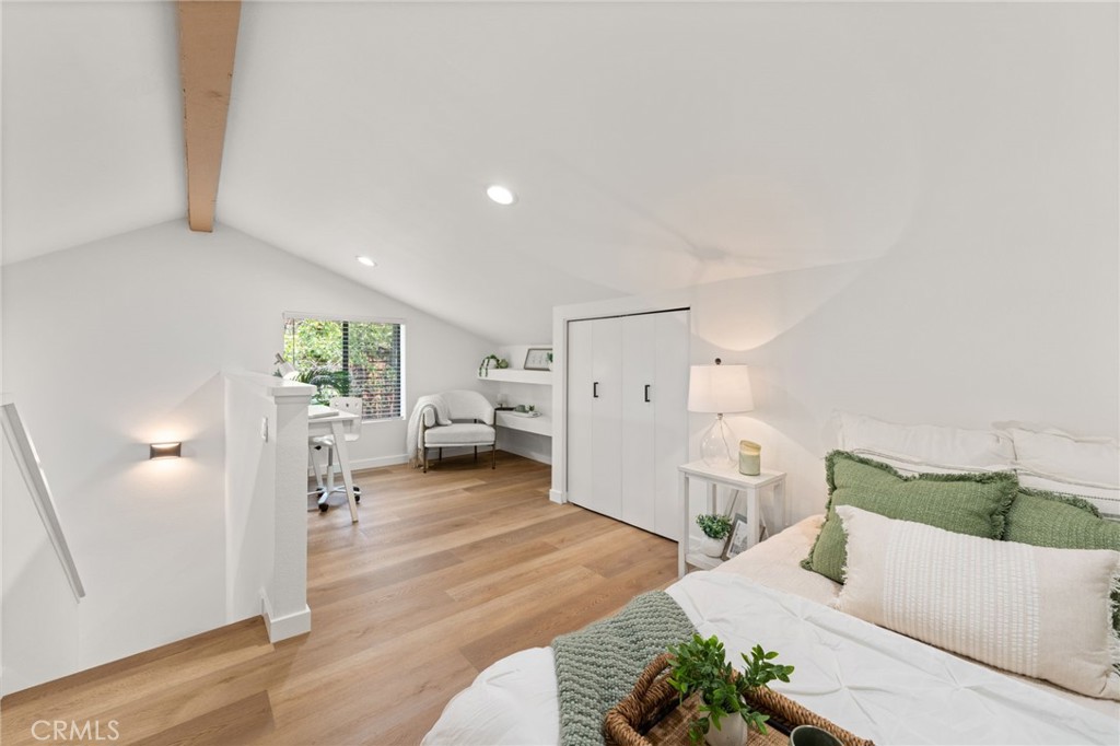 2733 Pine Creek Circle