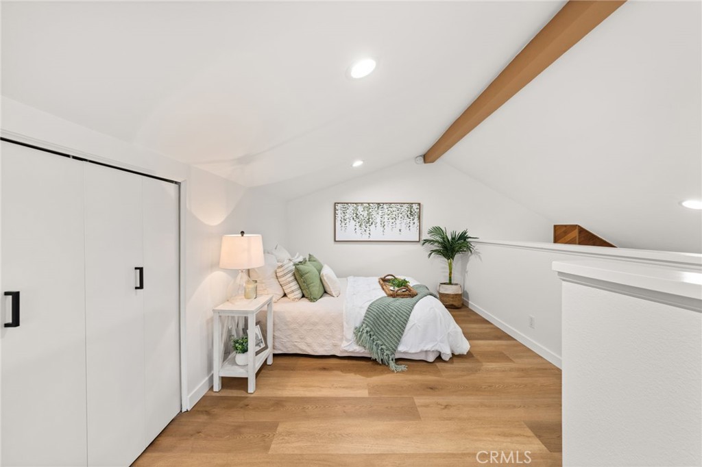 2733 Pine Creek Circle