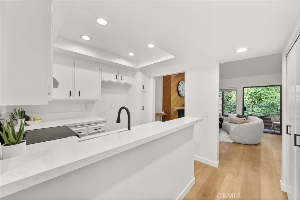 2733 Pine Creek Circle