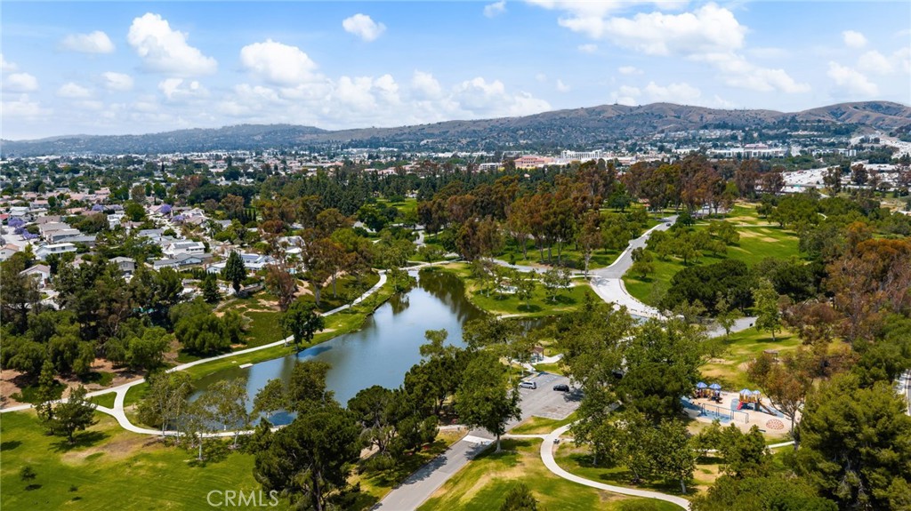 2733 Pine Creek Circle