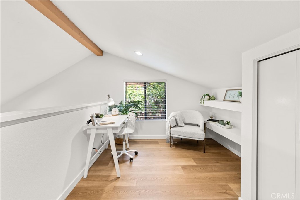 2733 Pine Creek Circle