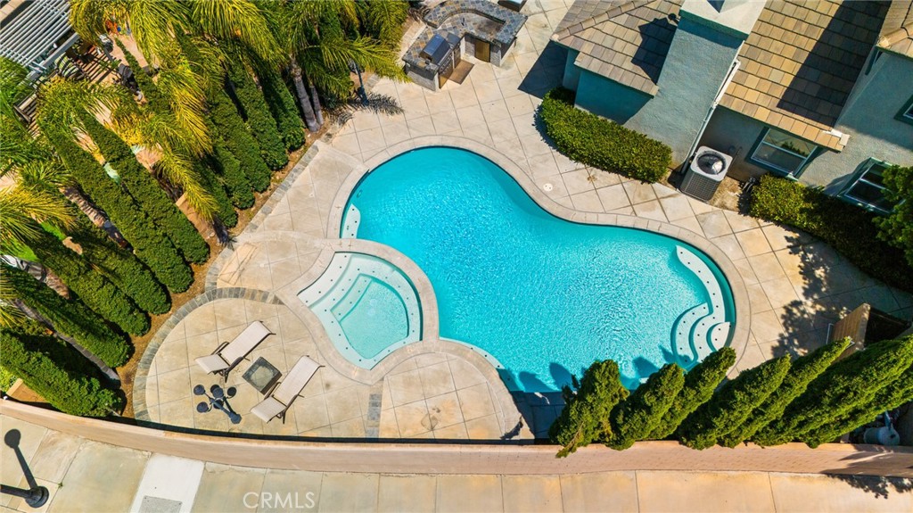 501 Newman Circle