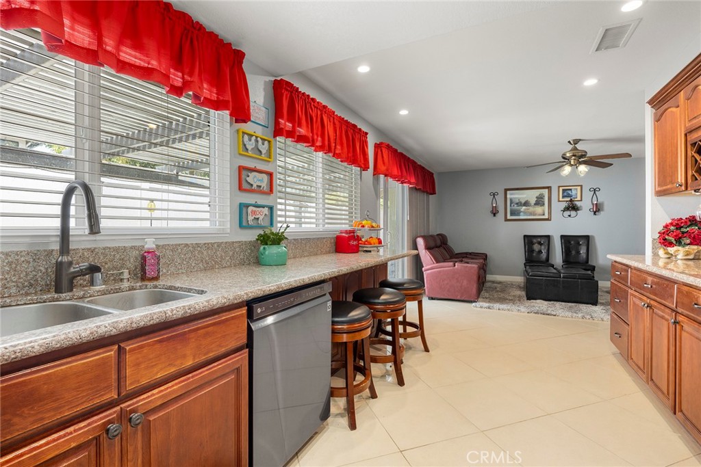 2559 Sandpebble Lane