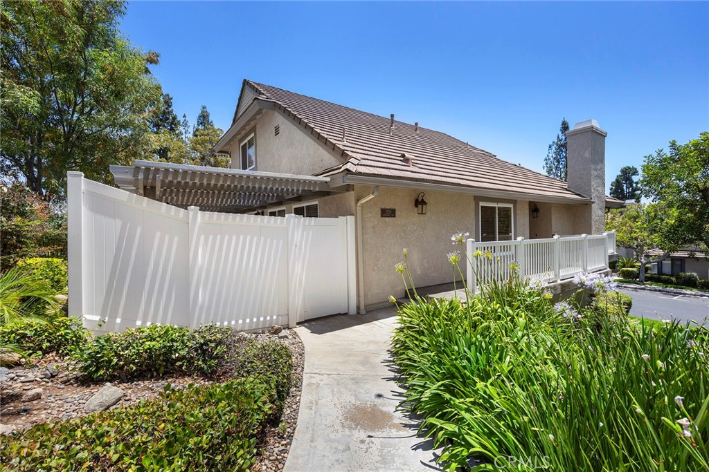 2559 Sandpebble Lane