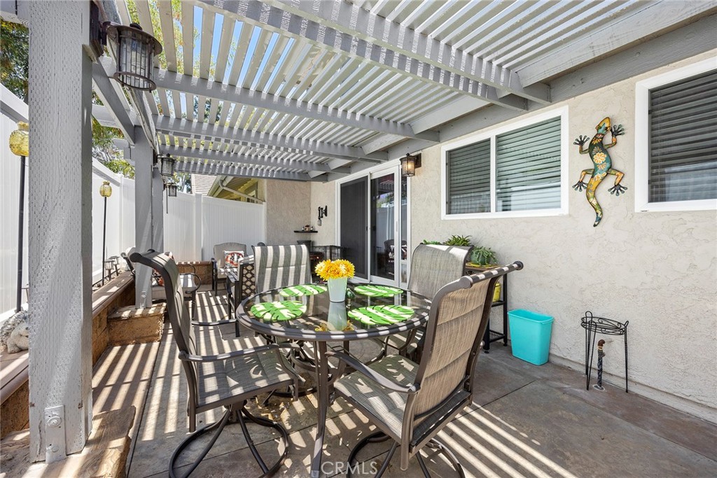 2559 Sandpebble Lane