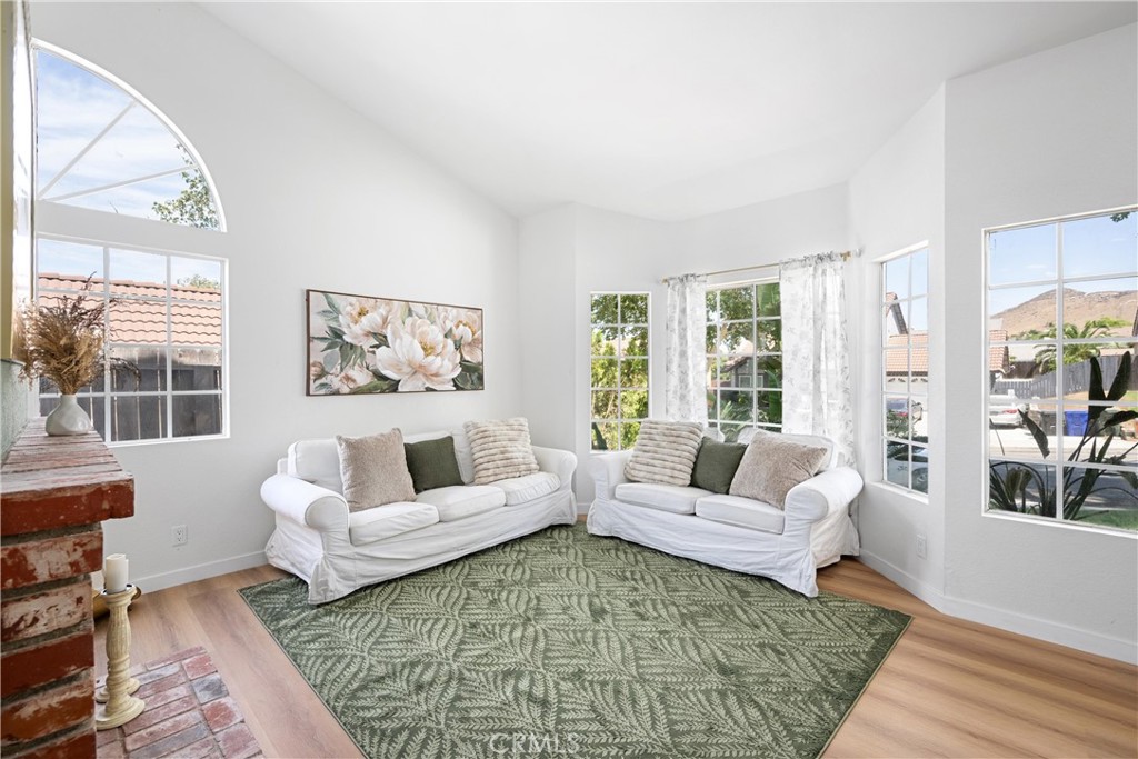 4773 Mount Rainier Street