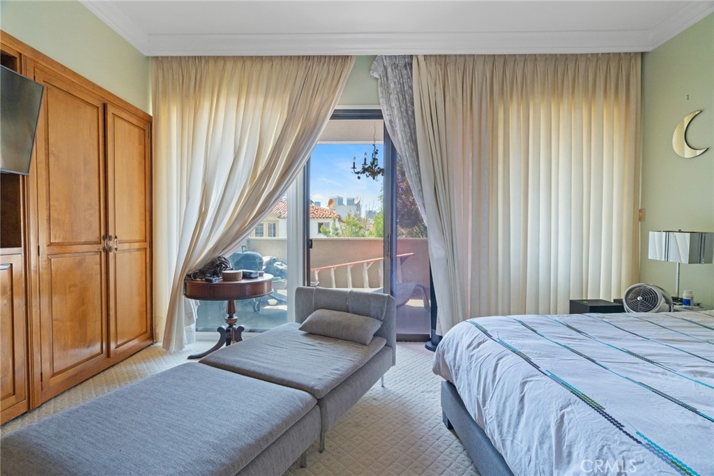 370 S Elm 2